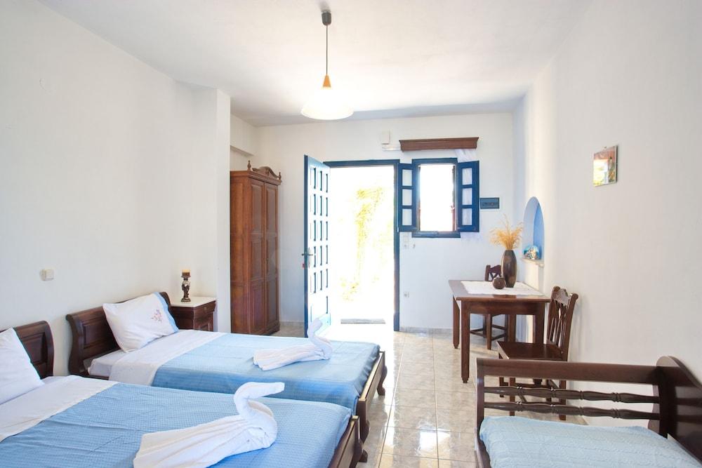 Alisaxni Resort Akrotírion Buitenkant foto